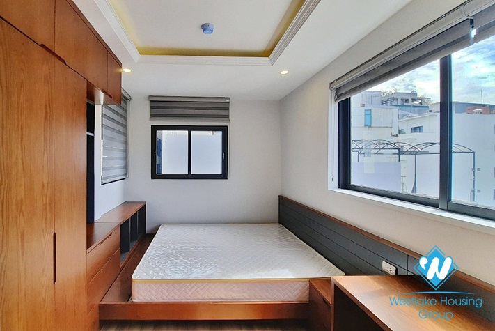 Comfortable one-bedroom apartment for rent in the center of Hai Ba Trung district near Vincom Ba Trieu